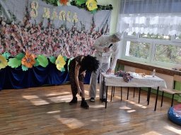 DZIEŃ KOBIET W NEPLACH